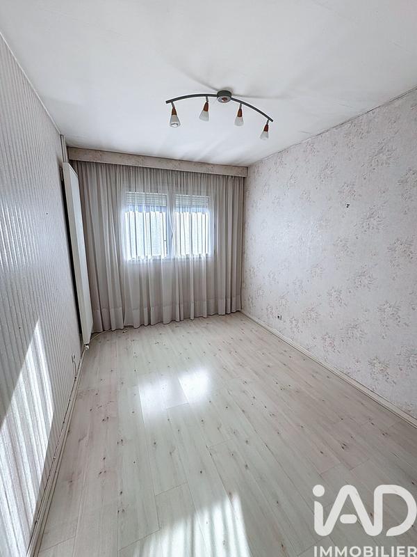 Maison - 98 m² - 4 pièces