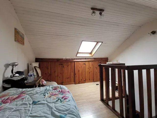 Maison - 83 m² - 5 pièces