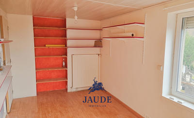 Maison - 80 m² - 5 pièces