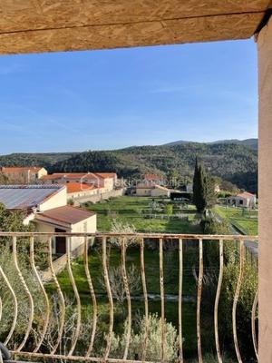 Maison de village - 155 m² - 5 pièces