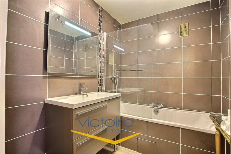 Appartement - 70 m² - 3 pièces