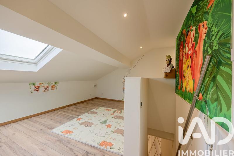 Maison - 108 m² - 4 pièces