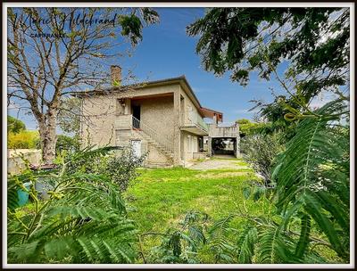 Maison - 167 m² - 7 pièces