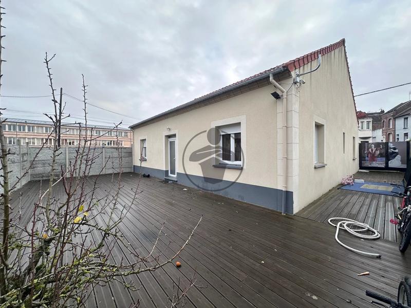 Maison - 167 m² - 7 pièces