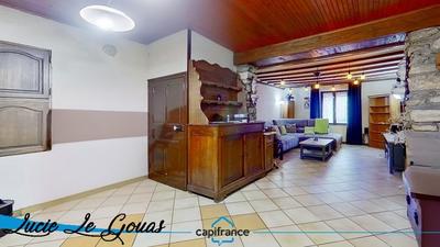 Maison - 163 m² - 5 pièces