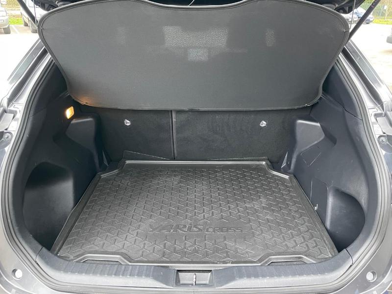 Toyota Yaris Cross Hybrid 116h - Bv Cvt (My22) Design