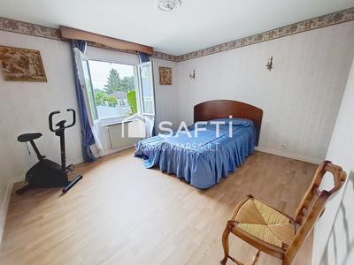 Maison - 166 m² - 6 pièces