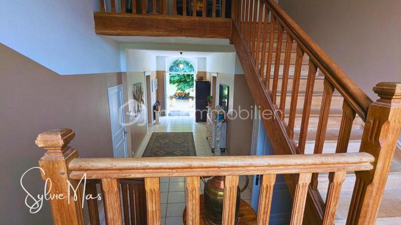 Maison de maîtres - 264 m² - 8 pièces