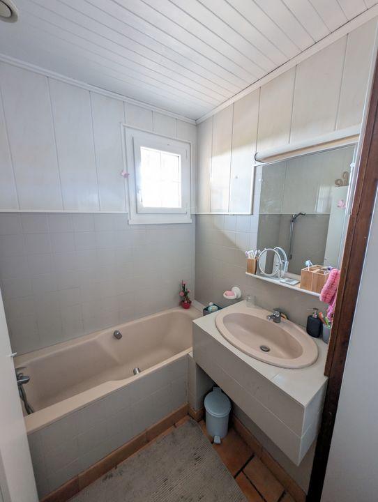 Maison - 200 m² - 6 pièces