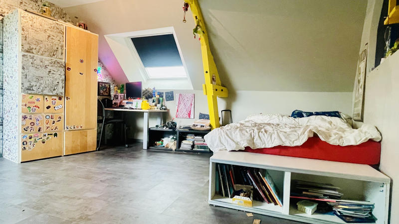 Maison - 201 m² - 6 pièces