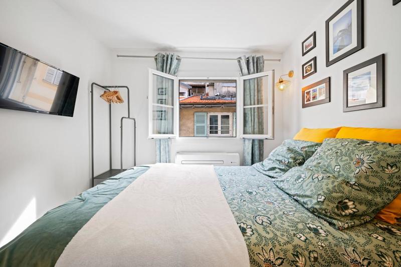 Studio - 21 m² - 1 pièce