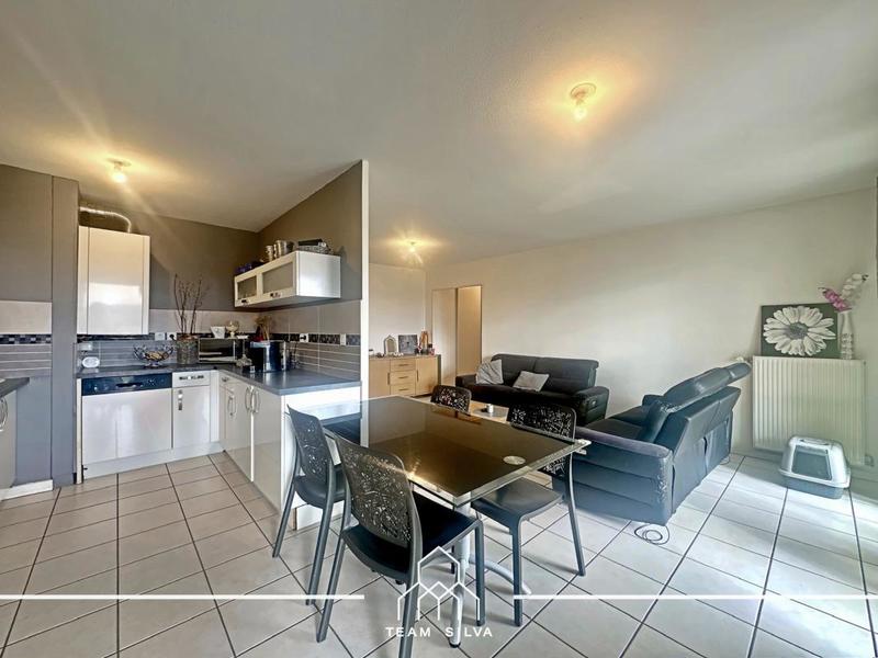 Appartement - 84 m² - 4 pièces