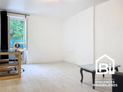 Studio - 26 m² - 1 pièce