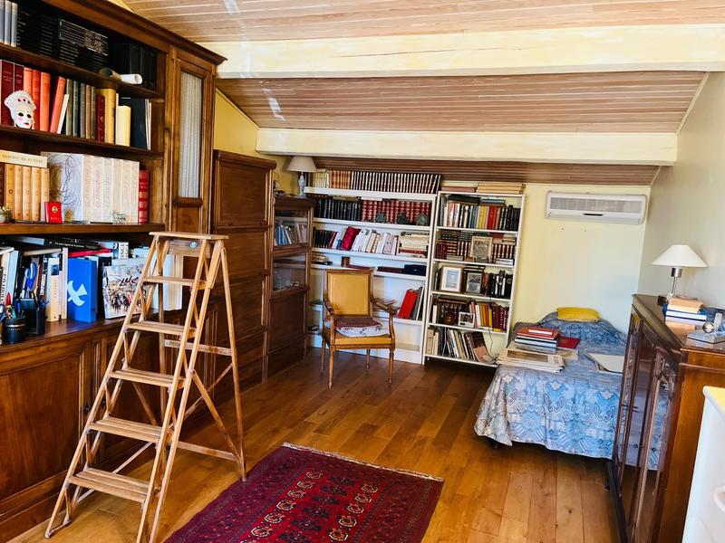 Maison - 160 m² - 7 pièces