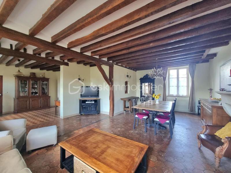 Propriété - 510 m² - 14 pièces