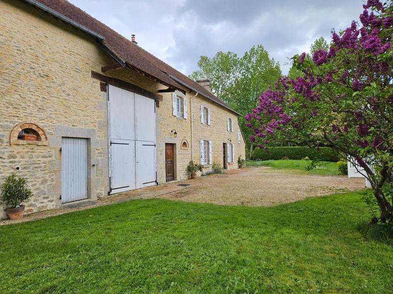 Maison - 167 m² - 4 pièces