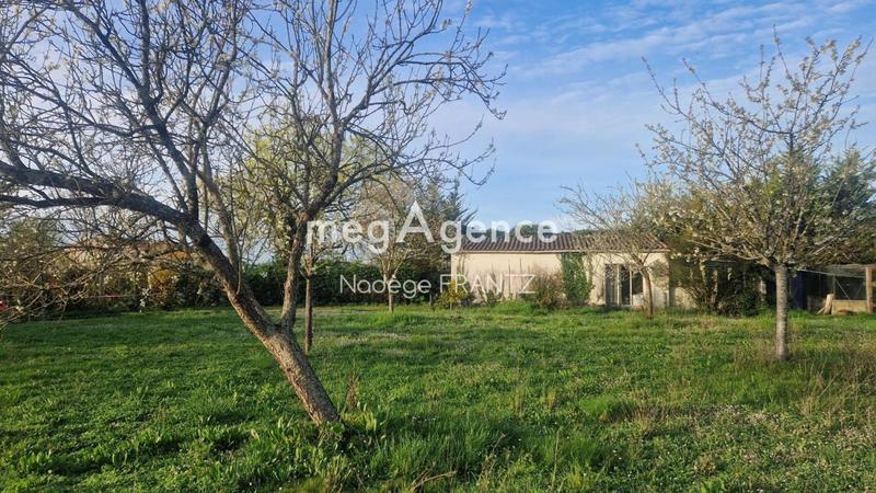 Terrain constructible - 1 487 m²