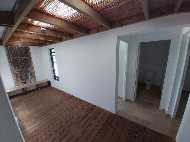 Villa - 185 m² - 6 pièces