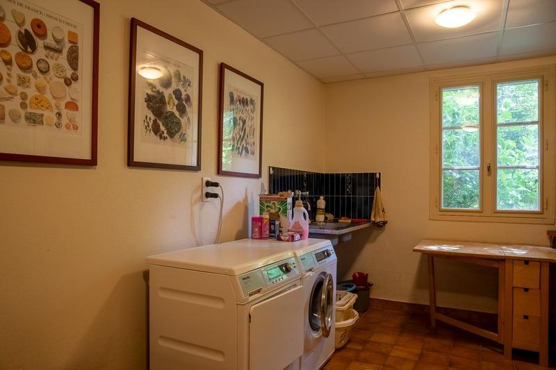 Maison en pierre - 450 m² - 8 pièces