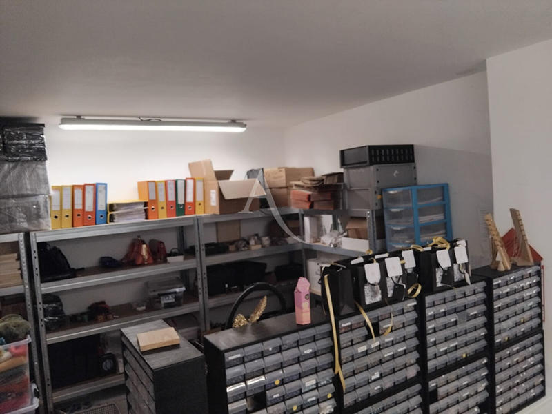 Local commercial - 50 m² - 2 pièces