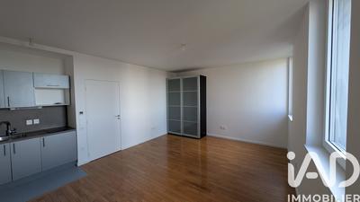 Studio - 33 m² - 1 pièce