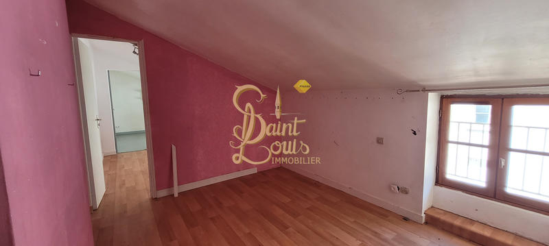 Appartement - 96 m² - 5 pièces