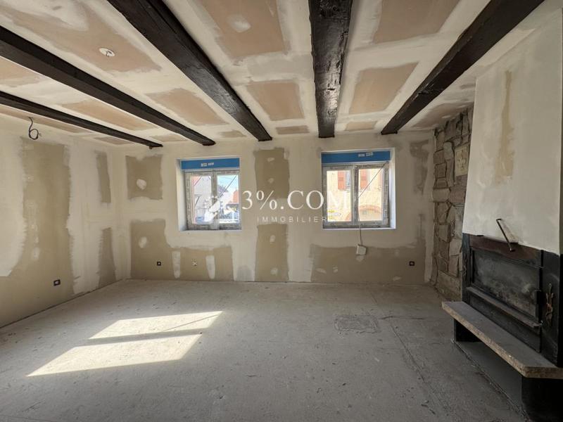 Duplex - 130 m² - 9 pièces