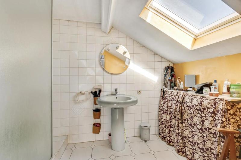 Maison - 193 m² - 8 pièces