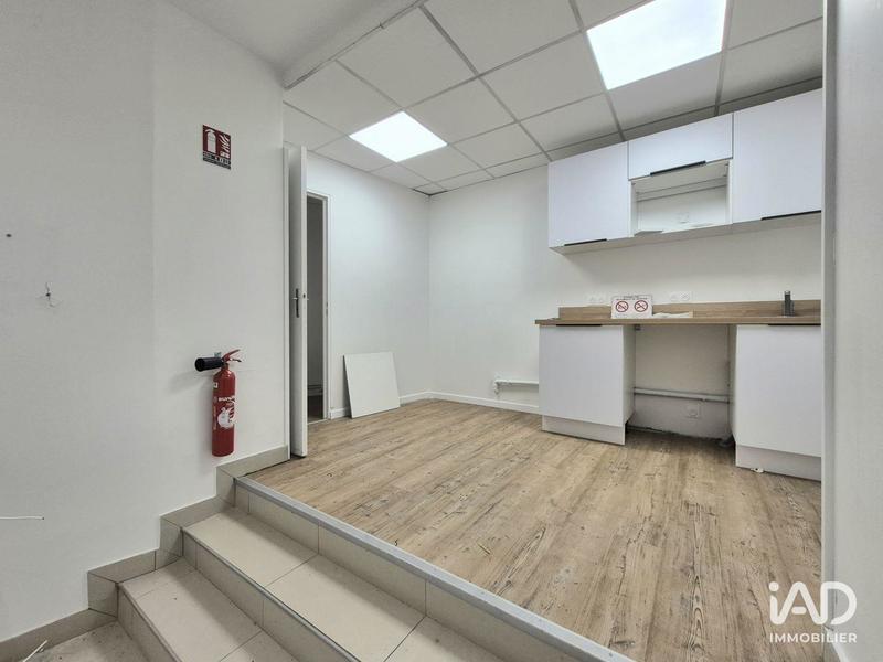 Local commercial - 122 m²