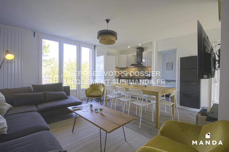 Chambre - 10 m² - 6 pièces