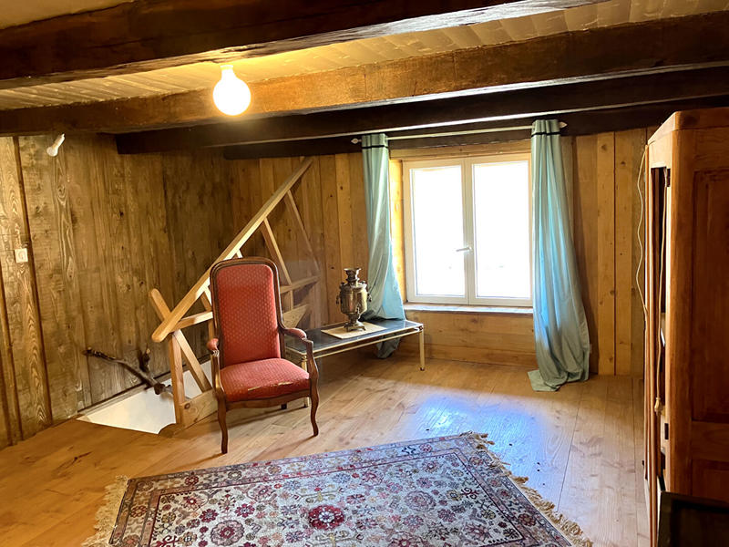 Maison - 150 m² - 5 pièces