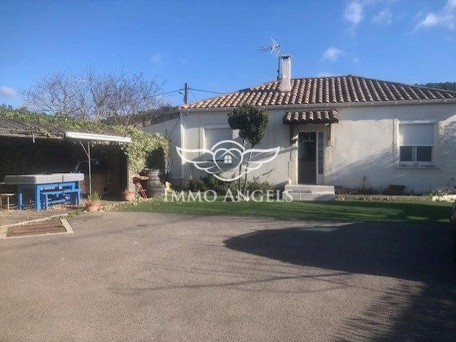 Maison - 80 m² - 3 pièces