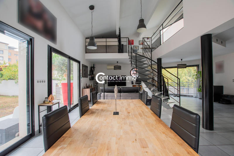 Maison - 150 m² - 4 pièces