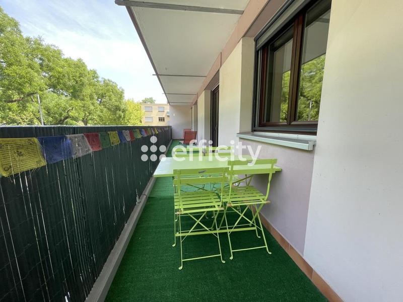 Appartement - 101 m² - 5 pièces