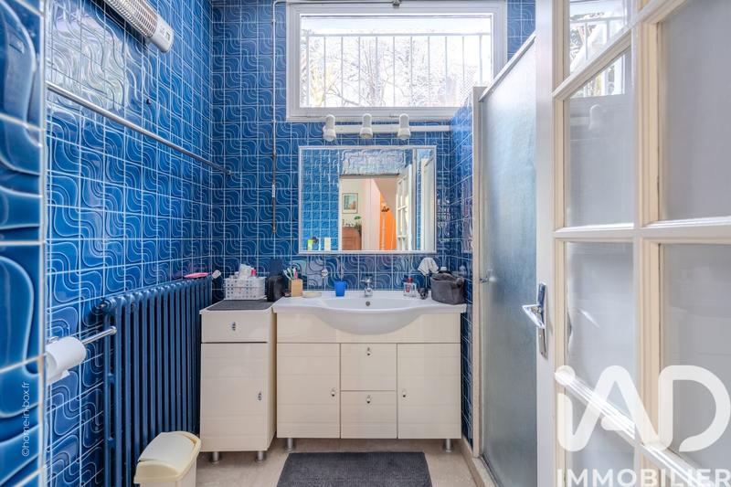 Maison - 200 m² - 8 pièces