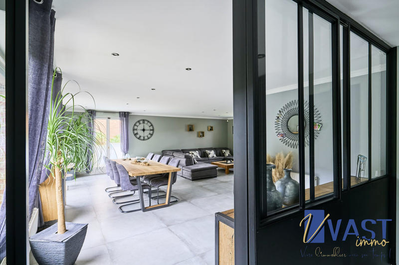 Maison - 127 m² - 5 pièces