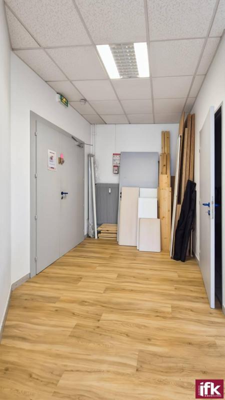 Local commercial - 192 m² - 6 pièces