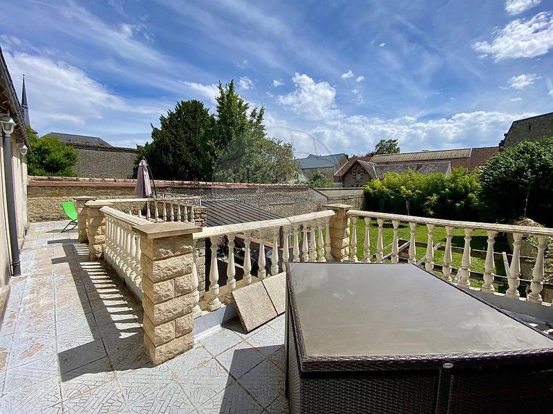 Maison - 130 m² - 5 pièces