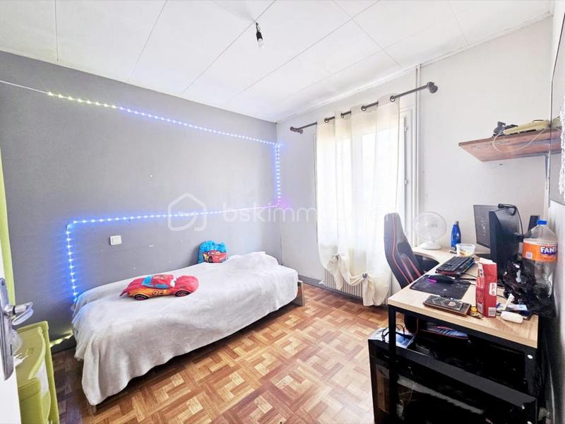 Maison traditionnelle - 70 m² - 4 pièces