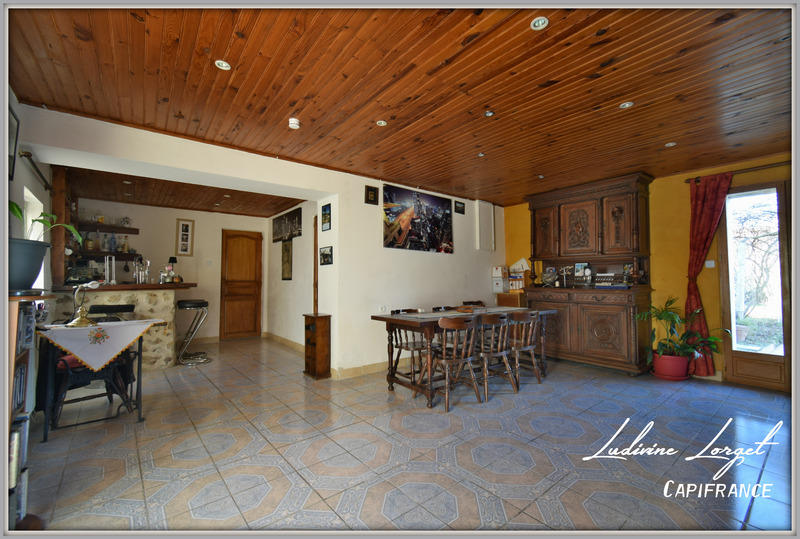 Maison - 174 m² - 6 pièces