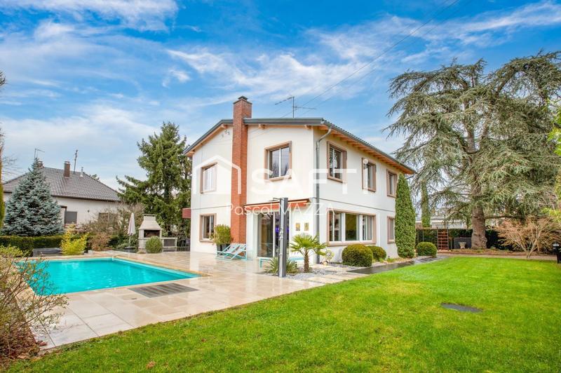 Villa - 220 m² - 7 pièces