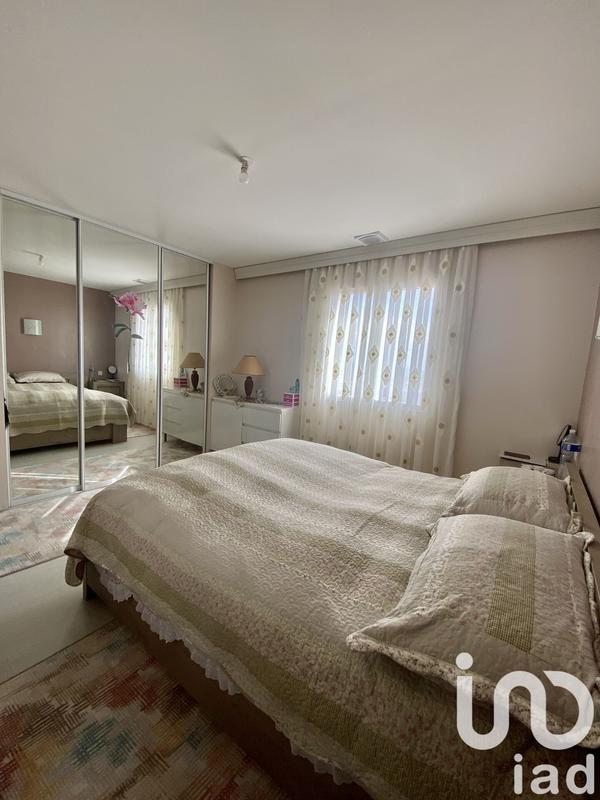 Maison - 183 m² - 7 pièces