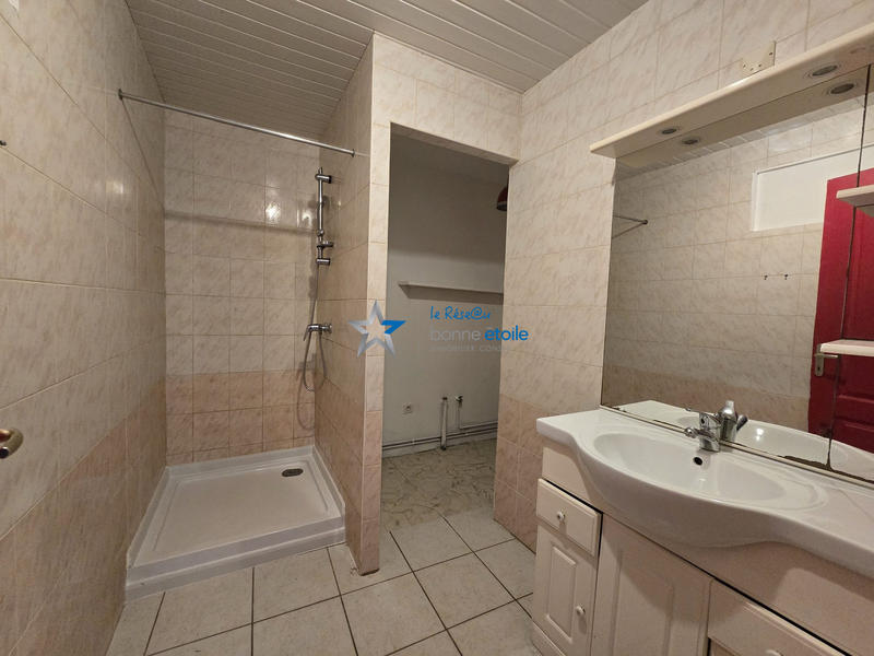 Maison - 99 m² - 5 pièces