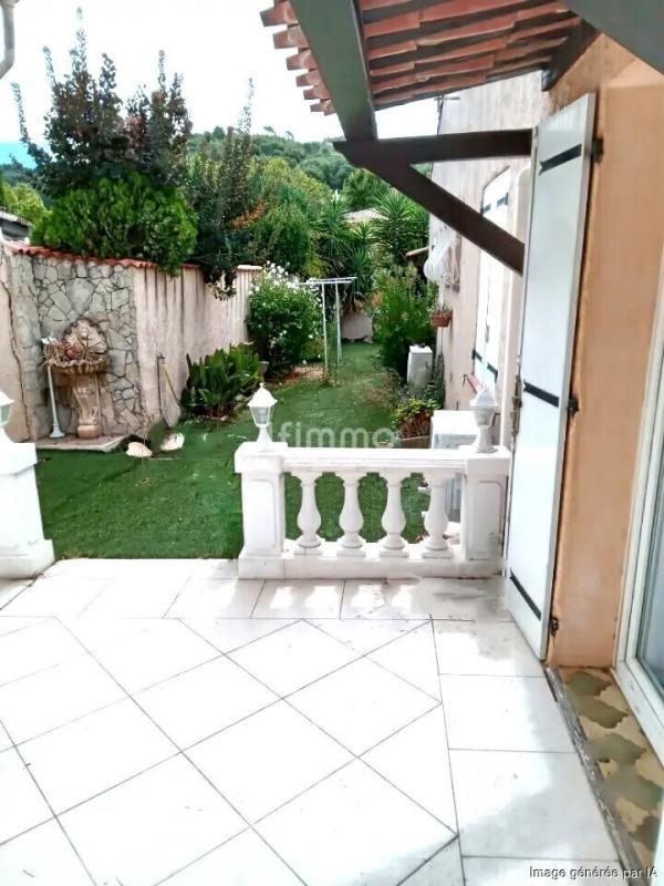 Maison - 64 m² - 3 pièces