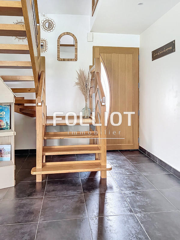 Maison - 171 m² - 7 pièces