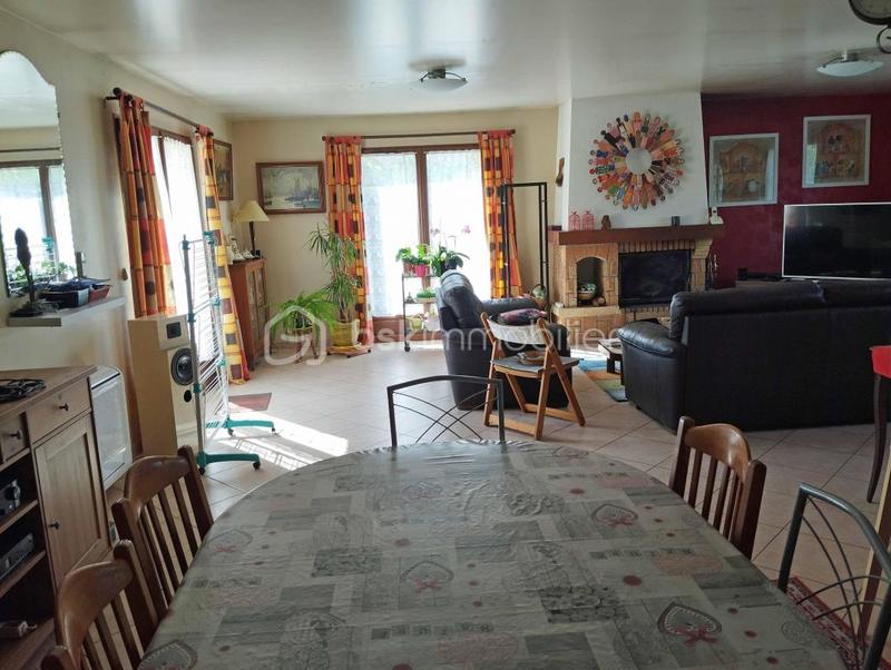 Maison - 152 m² - 6 pièces