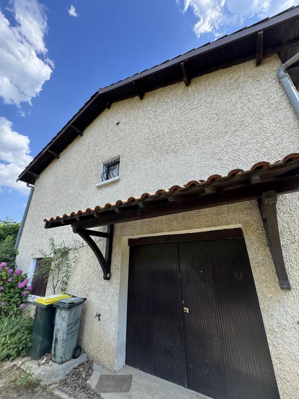 Maison - 200 m² - 6 pièces