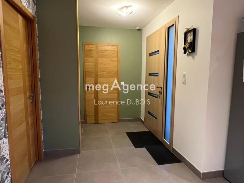 Maison - 200 m² - 5 pièces