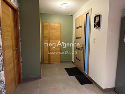 Maison - 200 m² - 5 pièces