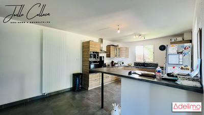 Maison - 160 m² - 5 pièces